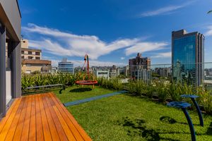 Image 14 - 932311