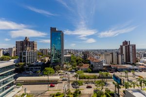 Image 9 - 932311