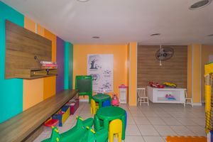 Image 32 - 443749