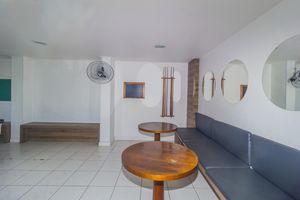 Image 35 - 443749