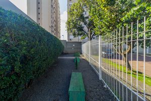Image 44 - 443749