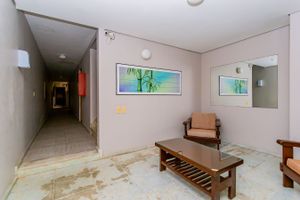 Image 35 - 554077