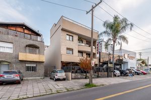 Image 39 - 875287