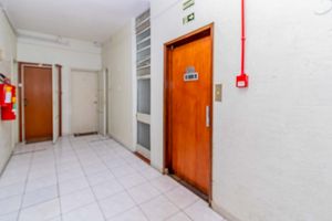 Image 28 - 917717