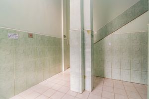 Image 30 - 885163