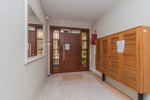 Image 34 - 279955