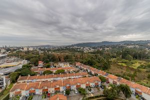 Image 31 - 883957