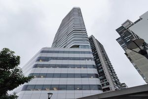 Image 8 - 828934