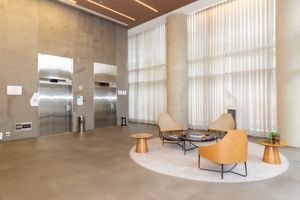 Image 16 - 828934