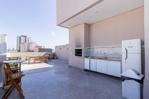 Image 43 - 899796