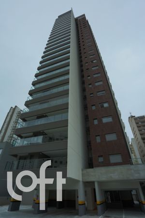 Image 40 - 19324