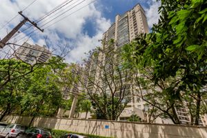 Image 81 - 921415