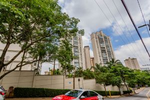 Image 83 - 921415