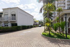 Image 14 - 915179