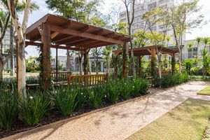 Image 18 - 915179