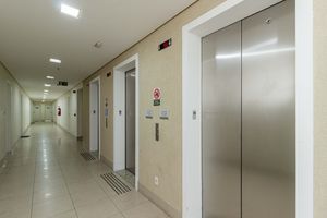 Image 24 - 915179