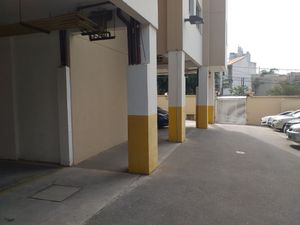 Image 44 - 884667
