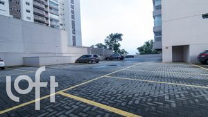 Image 51 - 925231