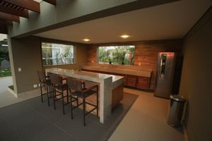 Image 31 - 852758
