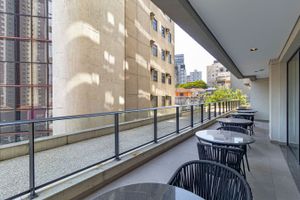 Image 13 - 483814