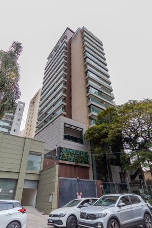 Image 20 - 898808