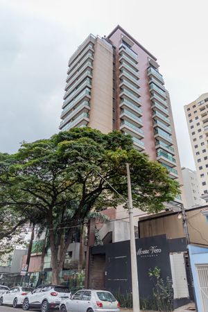 Image 21 - 898808