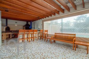 Image 137 - 921957
