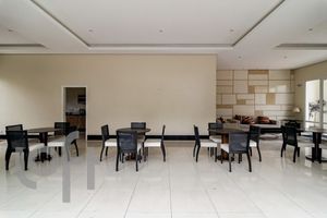 Image 39 - 921957