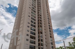 Image 143 - 921957