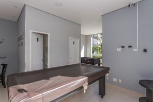 Image 42 - 332342