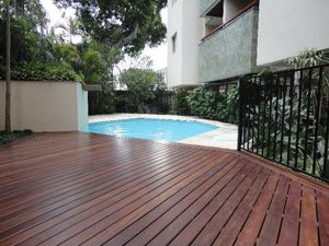 Image 39 - 553561