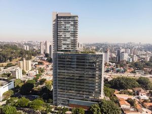 Image 14 - 923936
