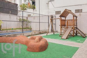 Image 68 - 925505