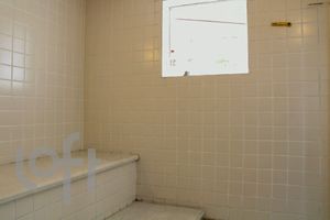 Image 7 - 20526