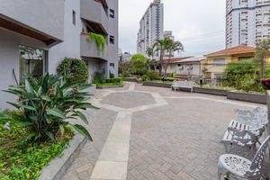 Image 35 - 321297