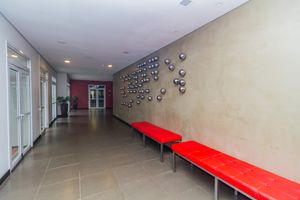 Image 34 - 732035