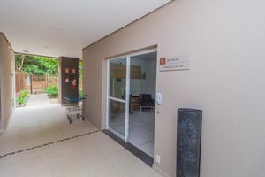Image 30 - 211590