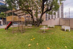 Image 39 - 353019