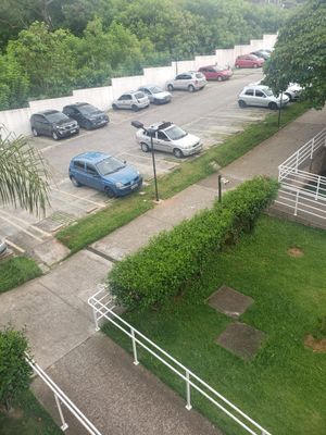 Image 17 - 21412