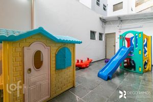 Image 11 - 21631