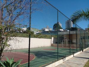 Image 33 - 897468