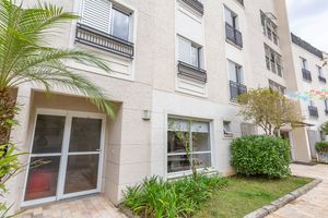 Image 35 - 888649