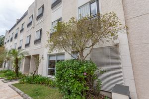 Image 36 - 888649