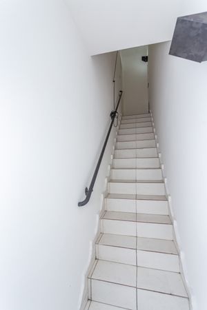 Image 37 - 888649