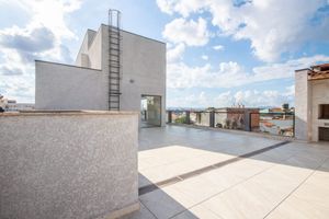 Image 4 - 21865