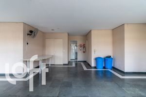 Image 46 - 879694