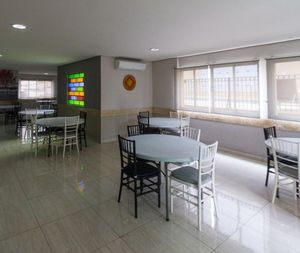 Image 37 - 923236