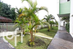 Image 38 - 380955
