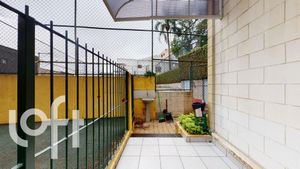 Image 18 - 22581