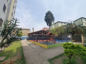 Image 5 - 22663